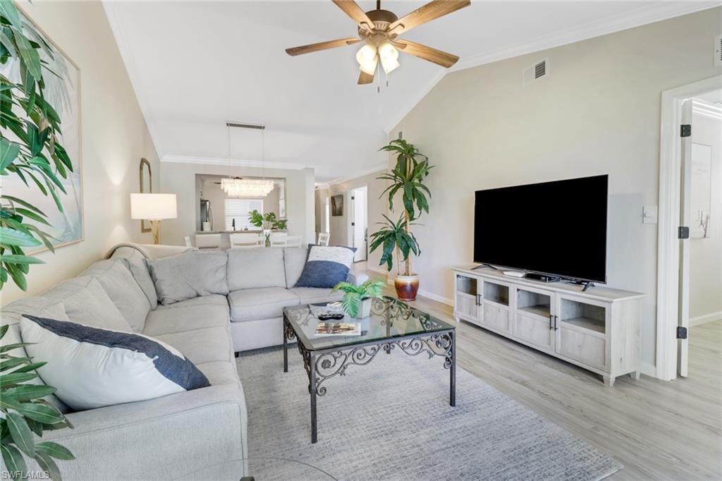 1358 Derbyshire CT F201 photo 13