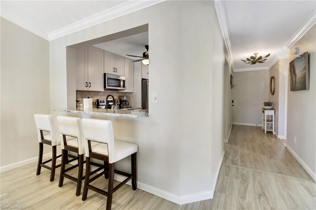 1358 Derbyshire CT F201