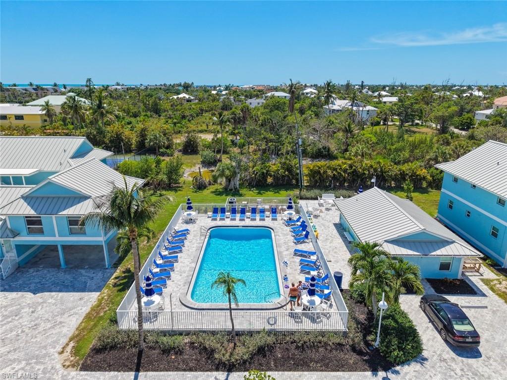 COMMUNITY POOL