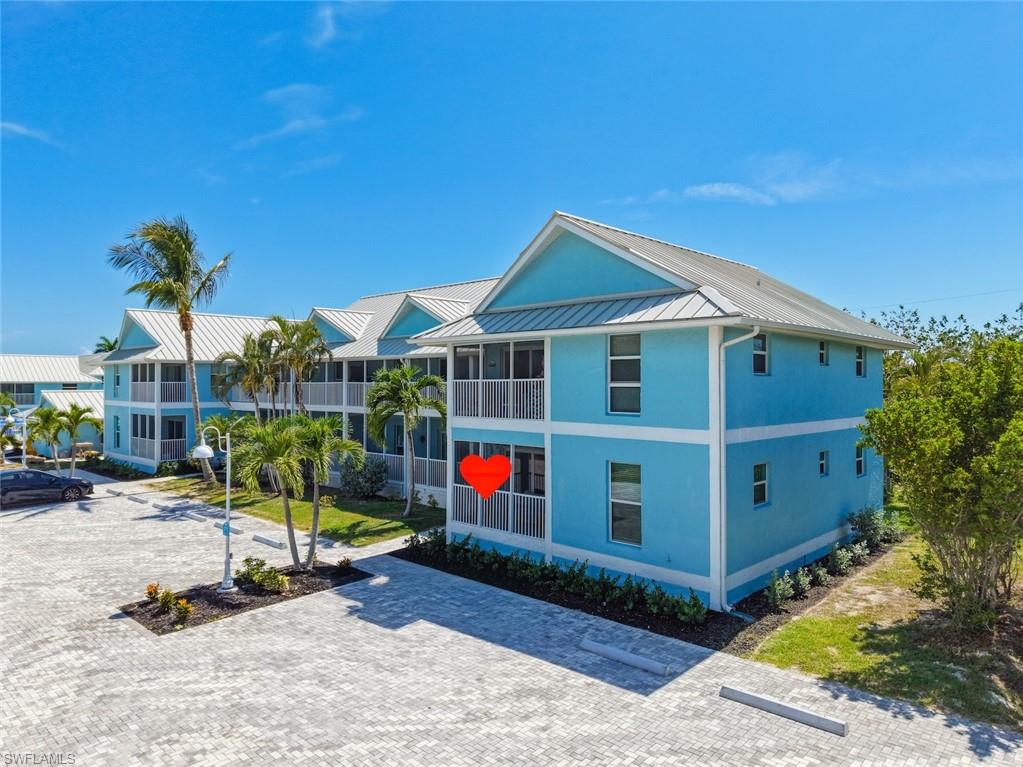 FRONT OF CONDO