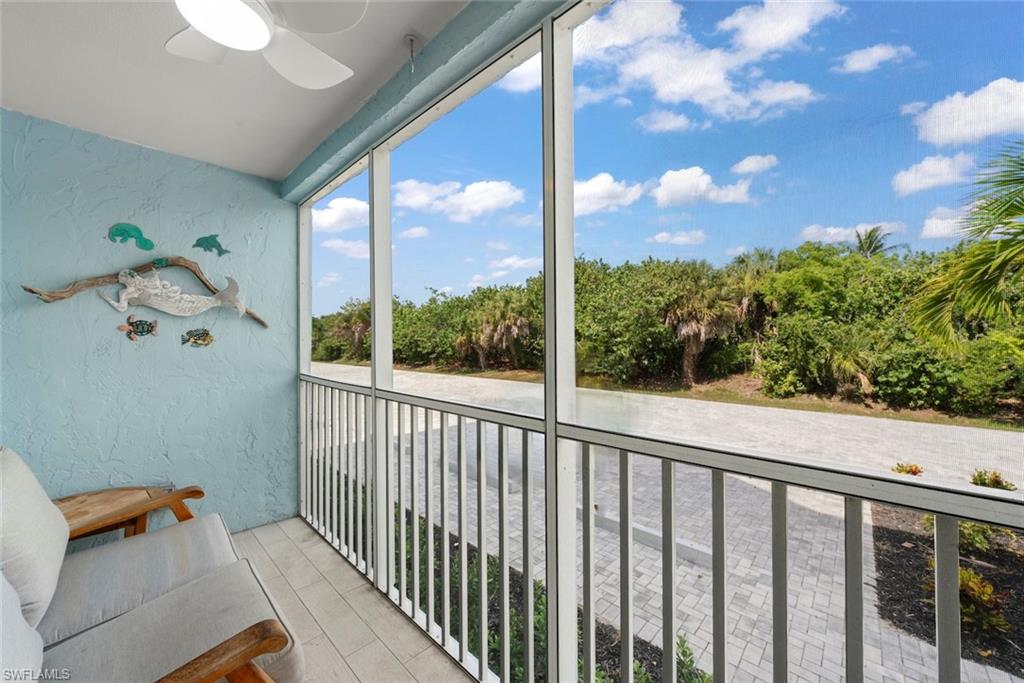 SCREENED IN PATIO