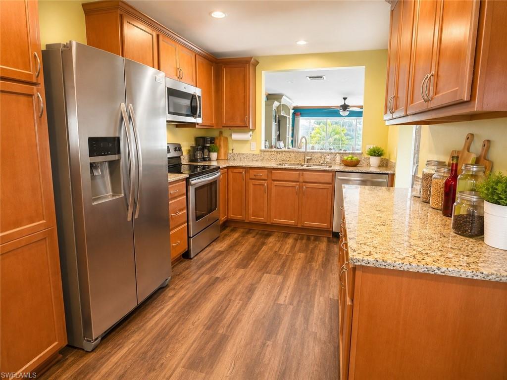 8693 Querce CT