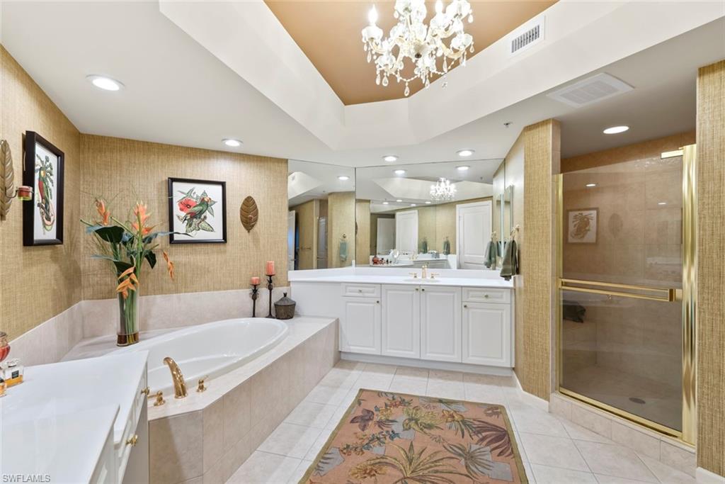 1060 Borghese LN 403 photo 22