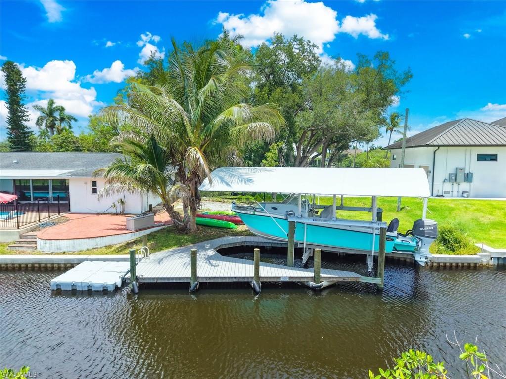 1040 Edgemere DR photo 8