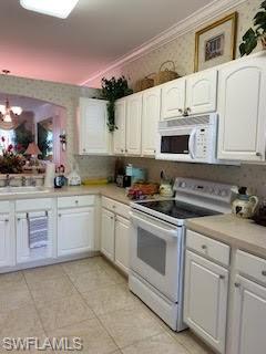 7832 Meridan CT photo 9