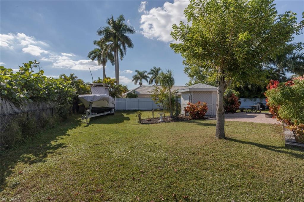 1026 S Town And River DR photo 37
