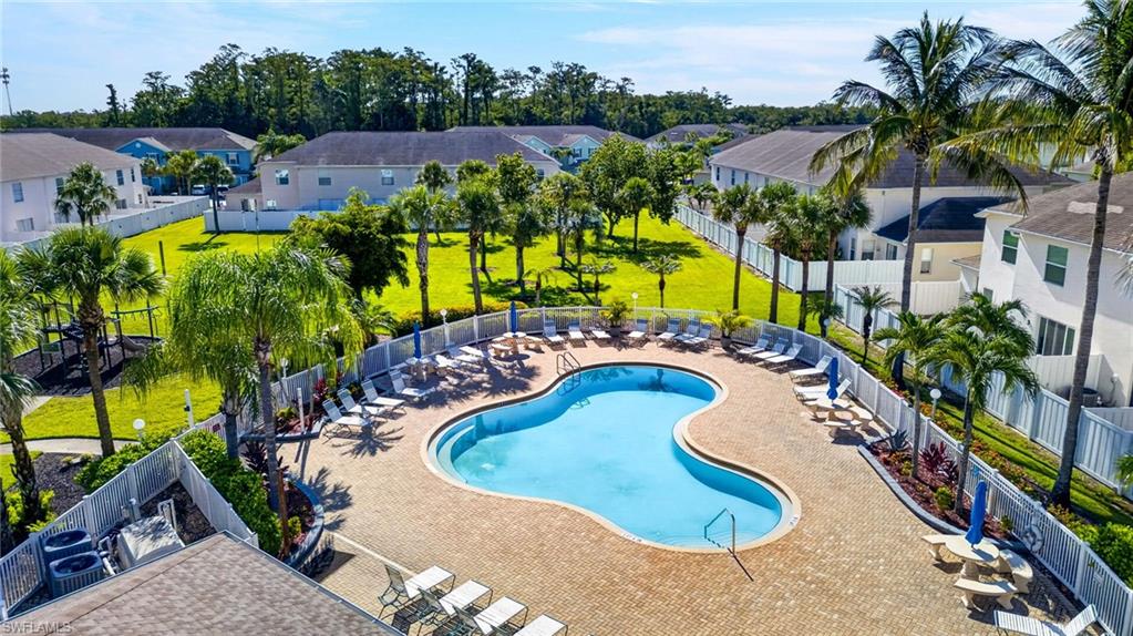 3009 Palmetto Oak DR 103 photo 32
