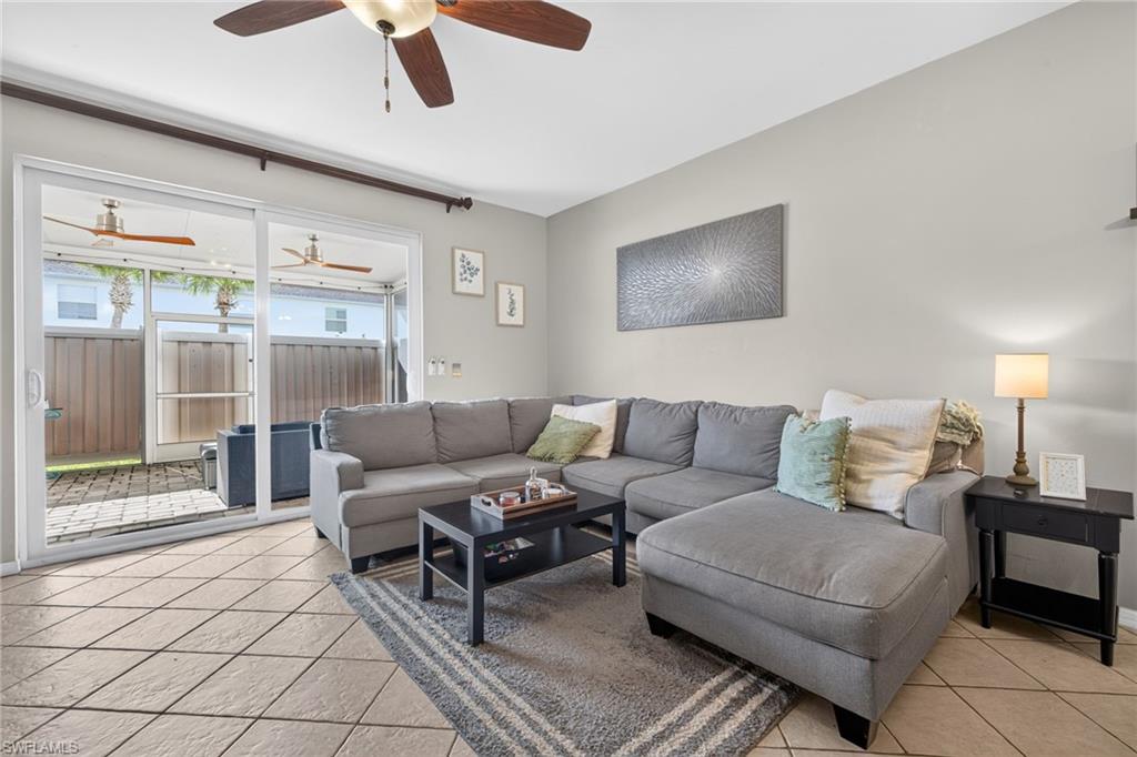 3009 Palmetto Oak DR 103