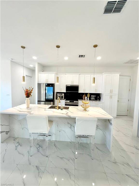 813 Highland AVE photo 11