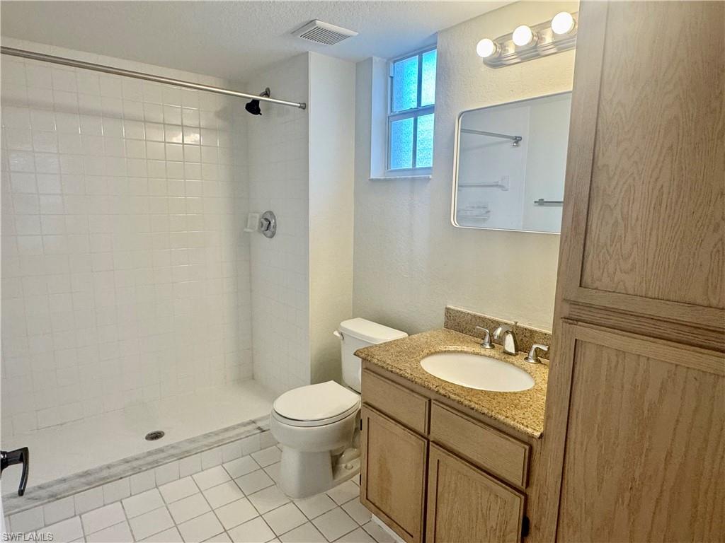 4620 Saint Croix LN 932 photo 10