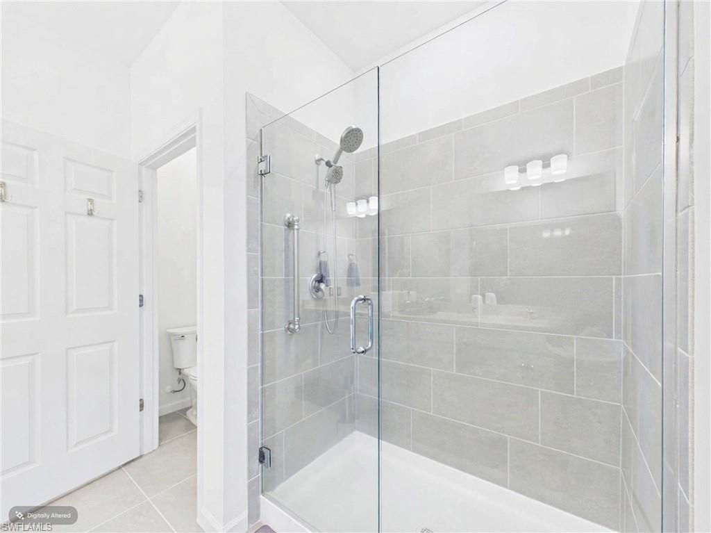 5683 Mayflower WAY 901 photo 26