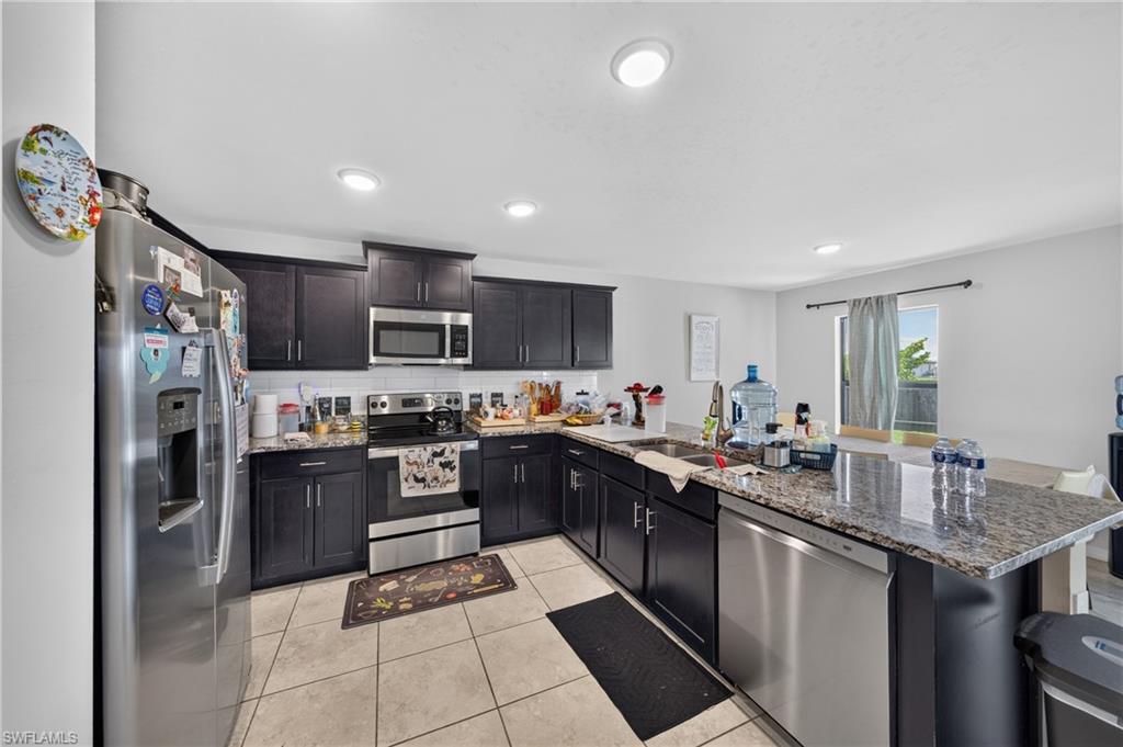 3903 NW 38th ST photo 6