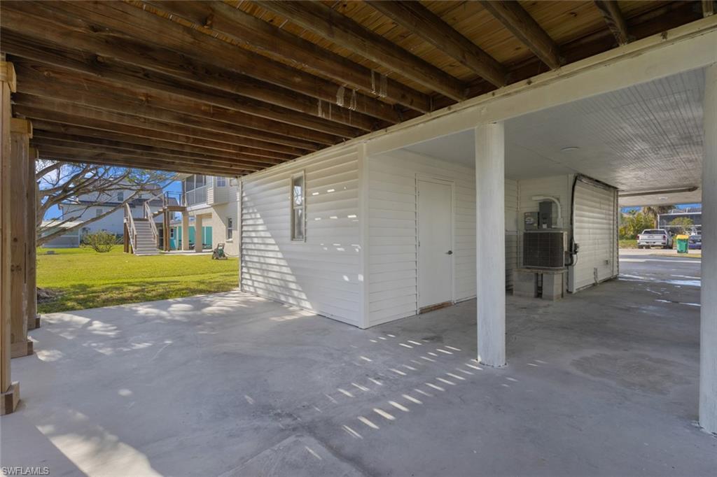 1284 Rainbow CT photo 7
