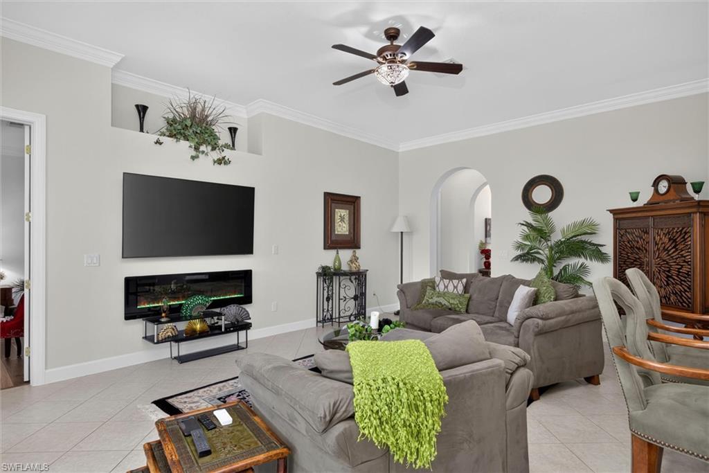 8960 Crown Bridge WAY photo 13