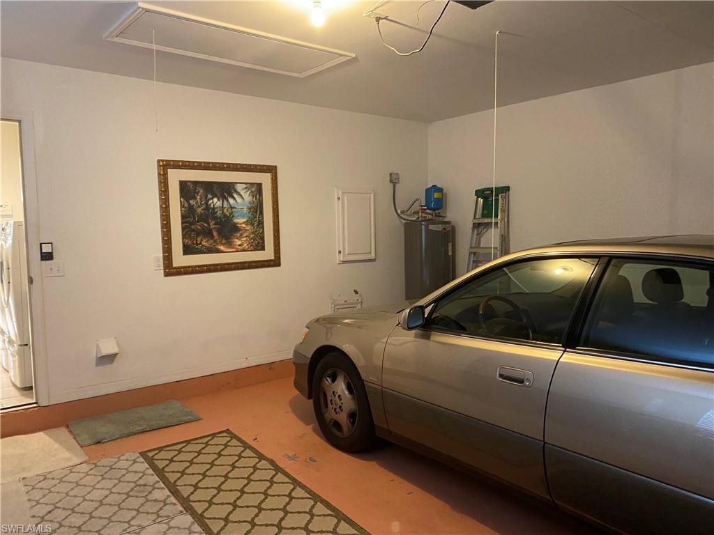 9181 Las Maderas DR photo 31