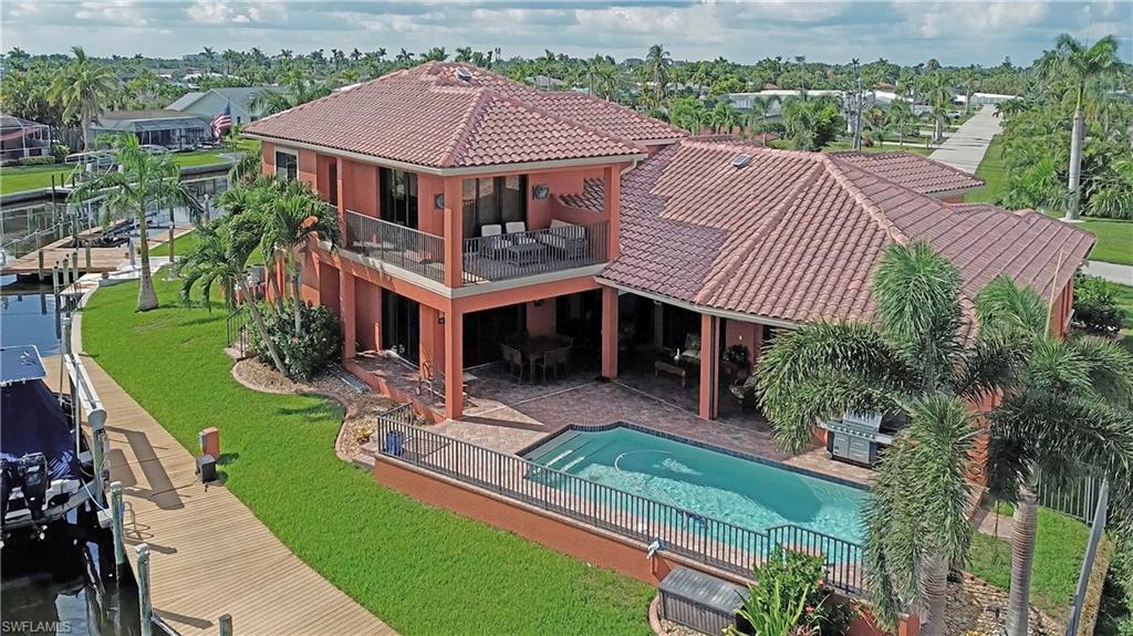 447 Avalon DR