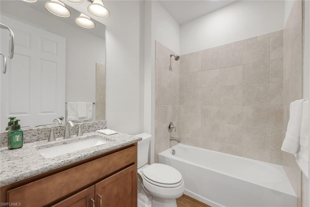 12208 Sussex ST photo 13