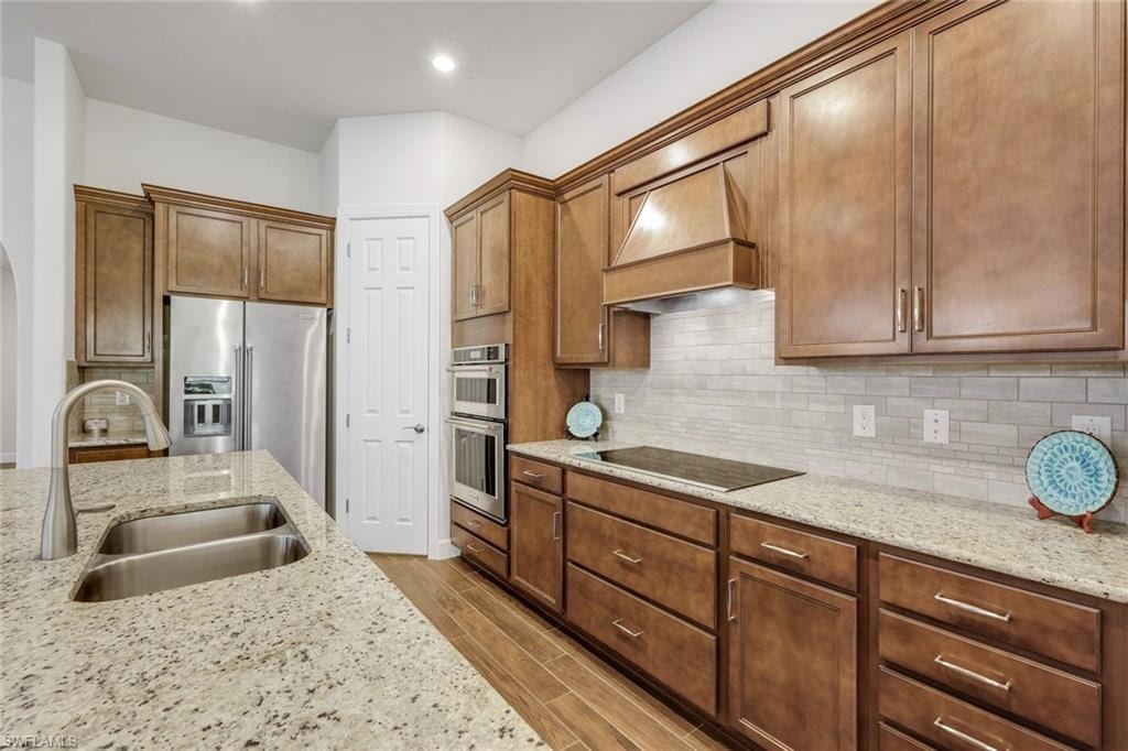 12208 Sussex ST photo 18