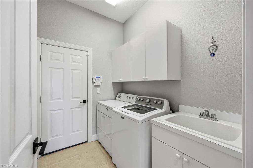 9024 Maverick CT photo 31