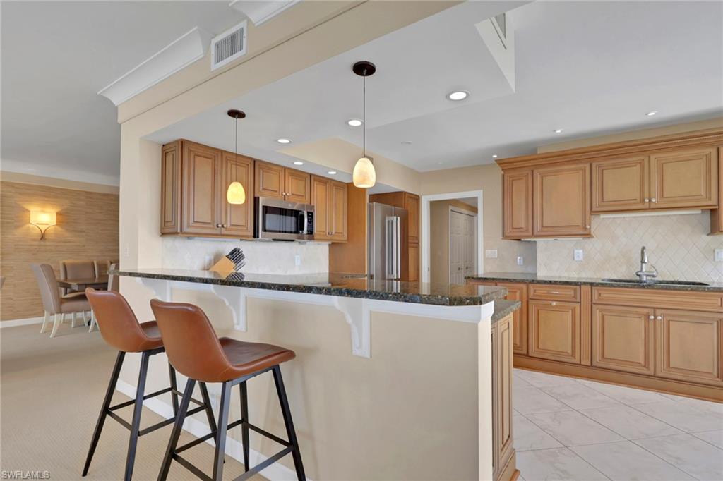 4051 Gulf Shore BLVD N 1206 photo 7