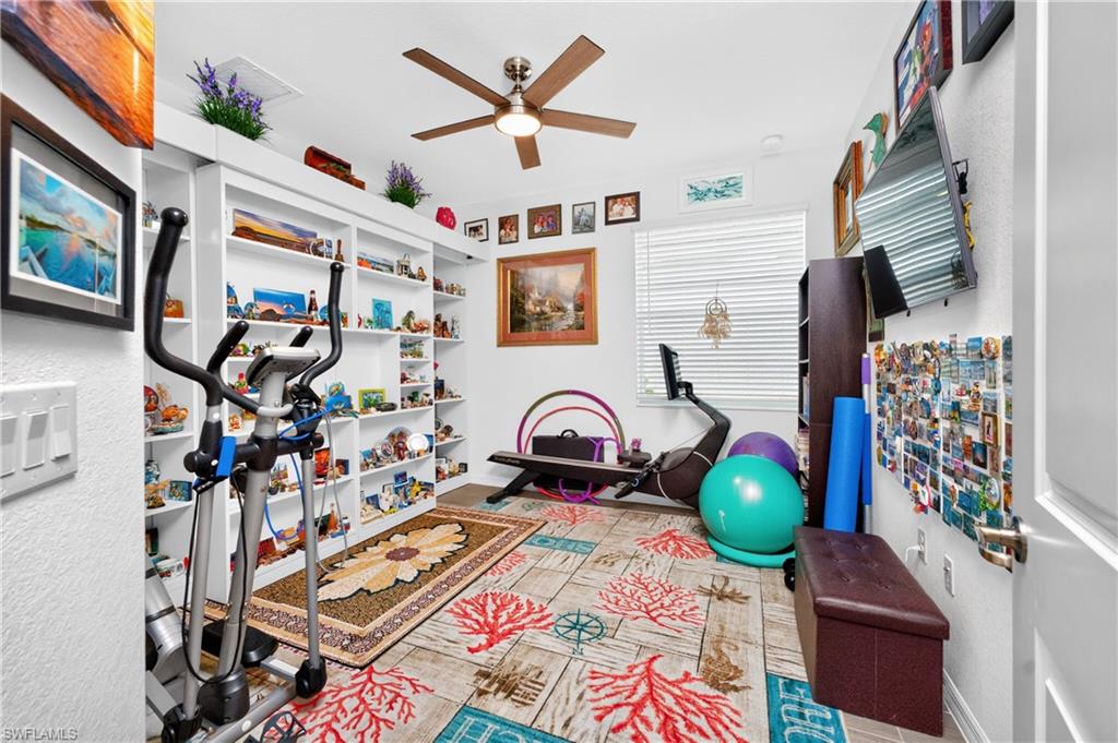 14840 Redbud LN photo 22