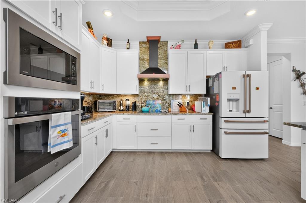 14840 Redbud LN photo 14
