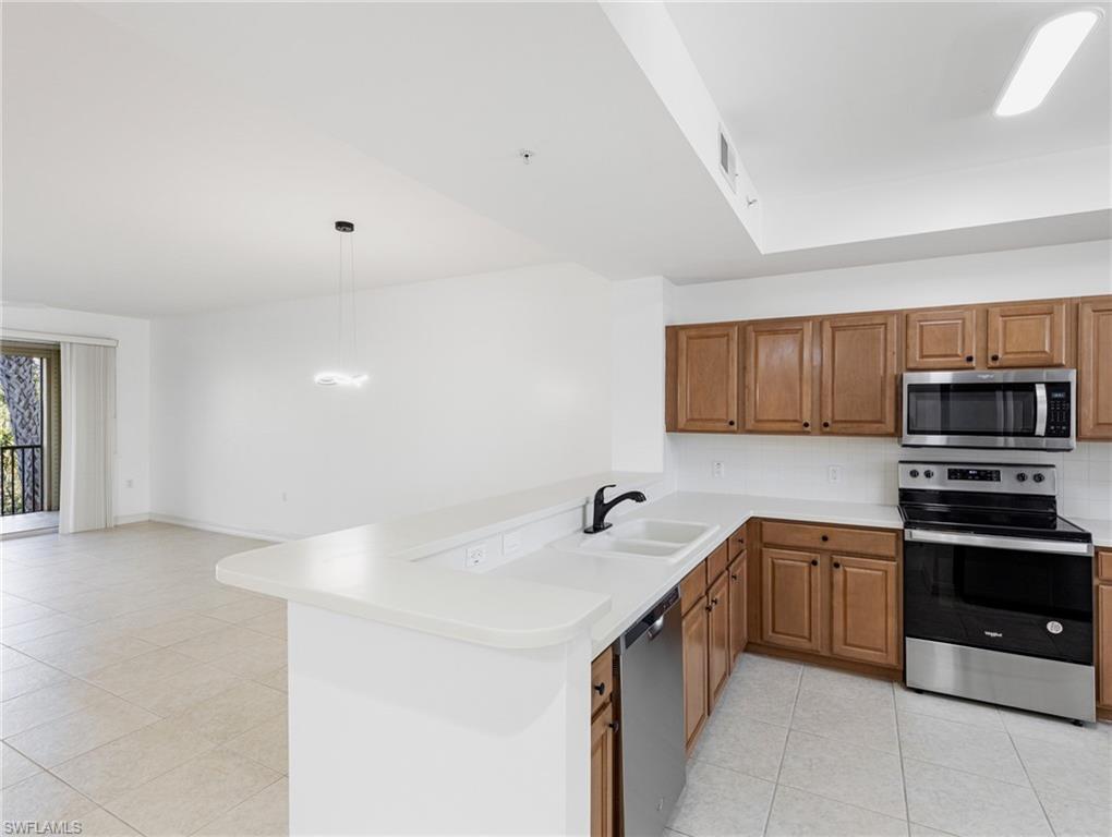 20930 ISLAND SOUND CIR 204 photo 16