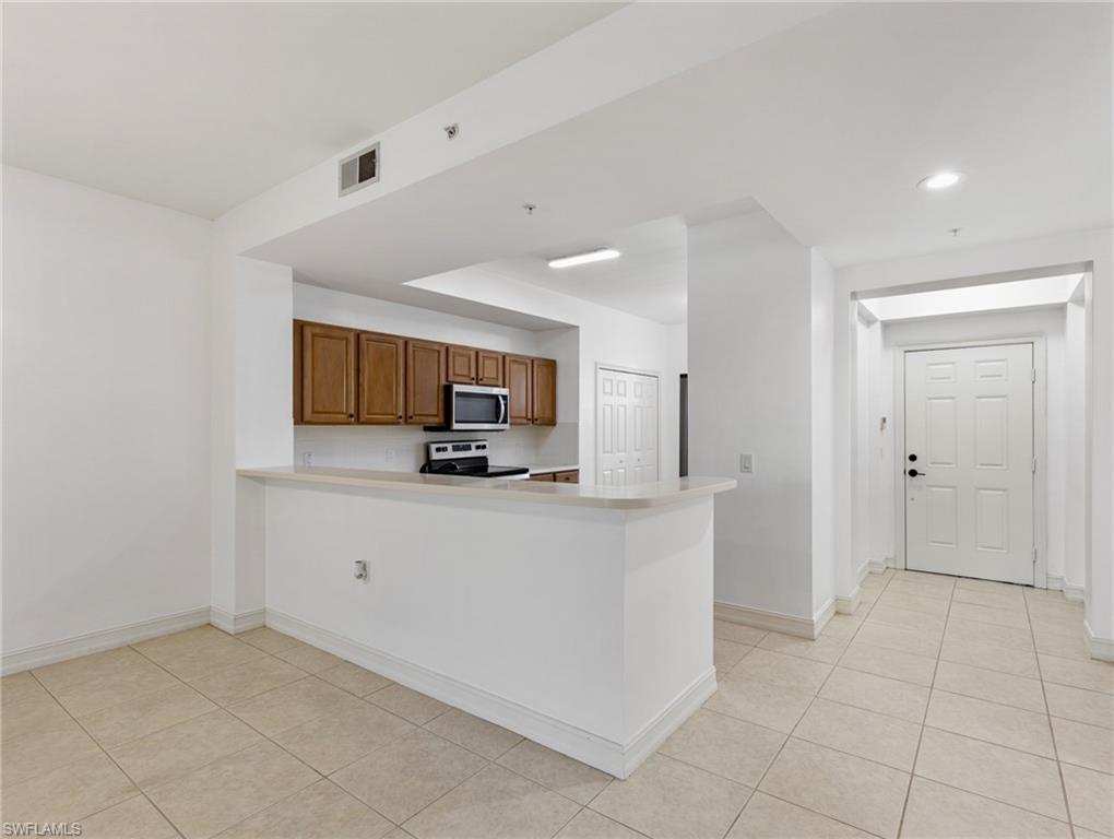 20930 ISLAND SOUND CIR 204 photo 12
