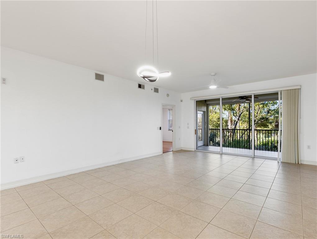 20930 ISLAND SOUND CIR 204