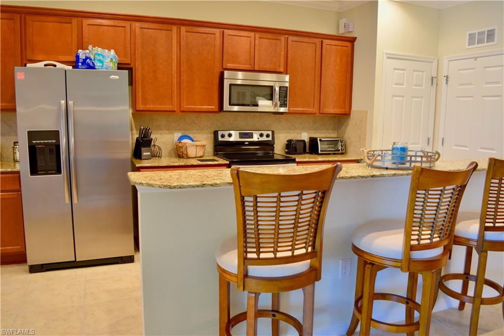 8578 Veronawalk CIR photo 6