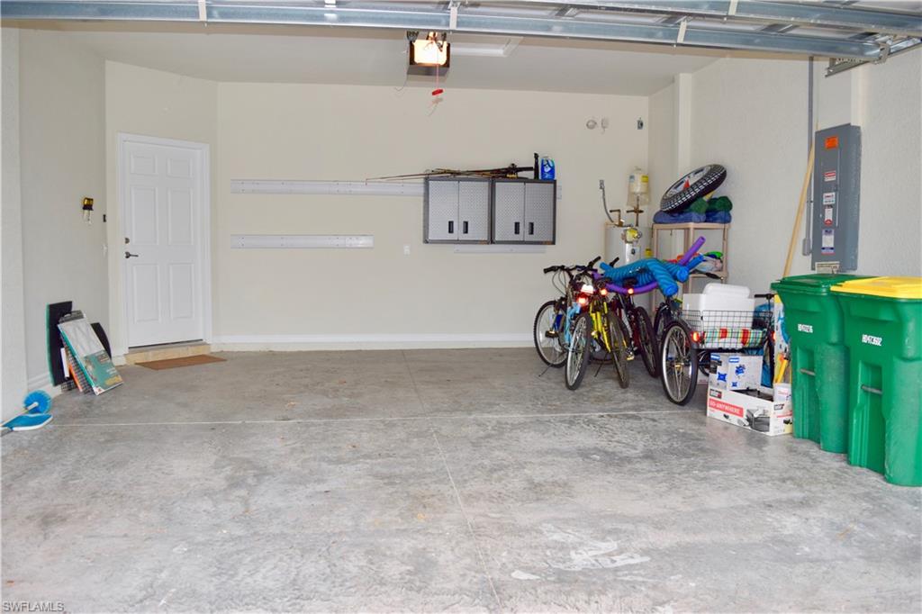 8578 Veronawalk CIR photo 13