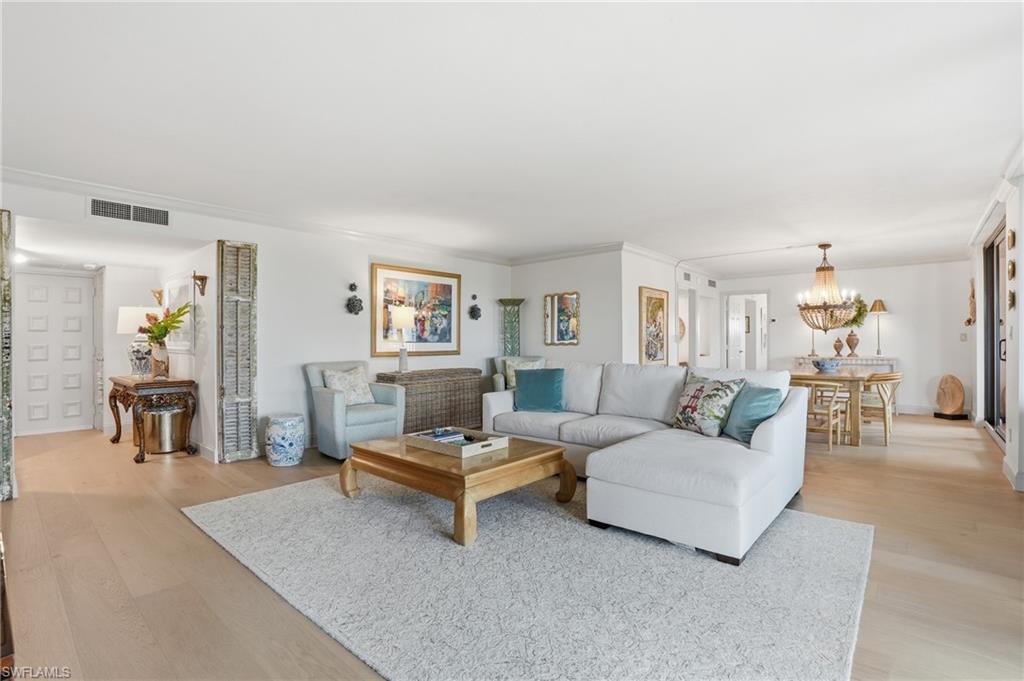 2400 Gulf Shore BLVD N 603