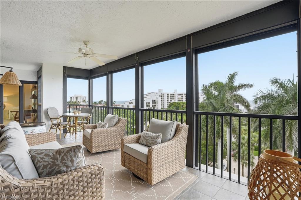 2400 Gulf Shore BLVD N 603 photo 29