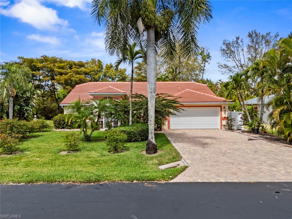 930 Moon Lake DR photo 25