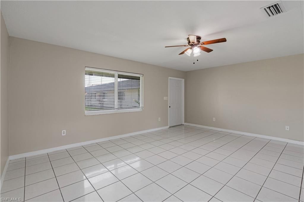 2927 SE 15th PL 4 photo 9