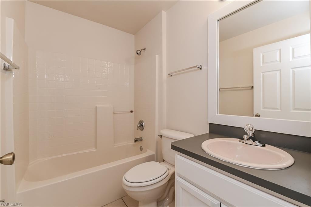 2908 SW 16th PL photo 10
