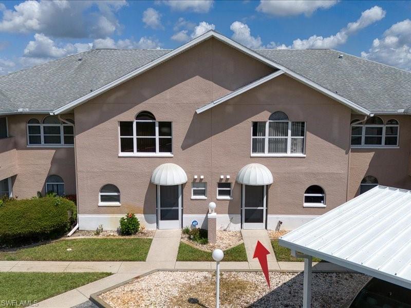 28 Cosmopolitan DR 15