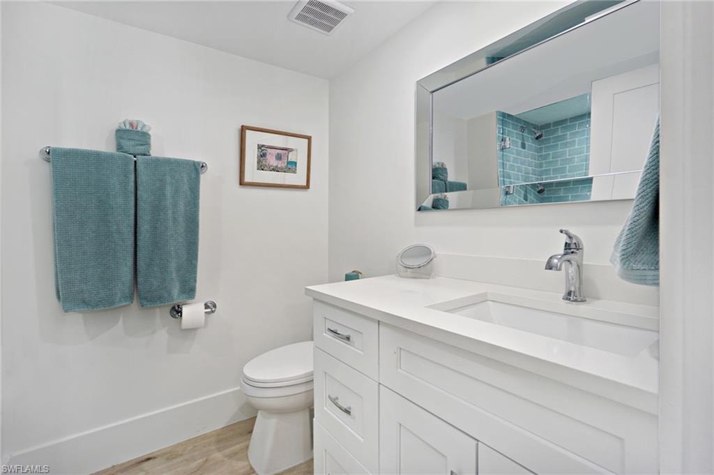 1910 Gulf Shore BLVD N 102 photo 13