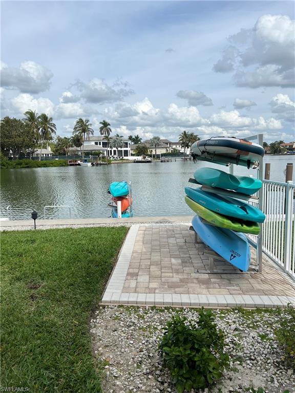 1910 Gulf Shore BLVD N 102 photo 17