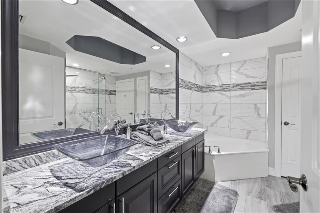 14300 Riva Del Lago DR 1802 photo 20