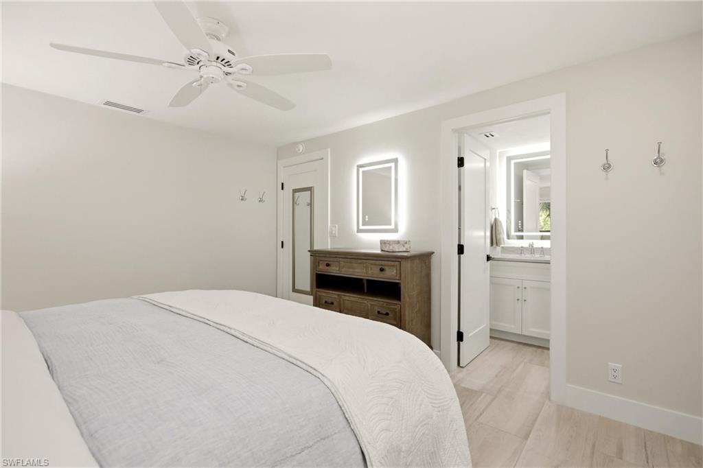 6300 Pelican Bay BLVD 103 photo 27