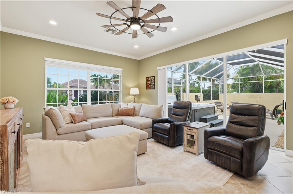 14860 Laguna DR