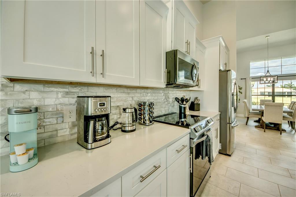 2104 SW 28th LN photo 13