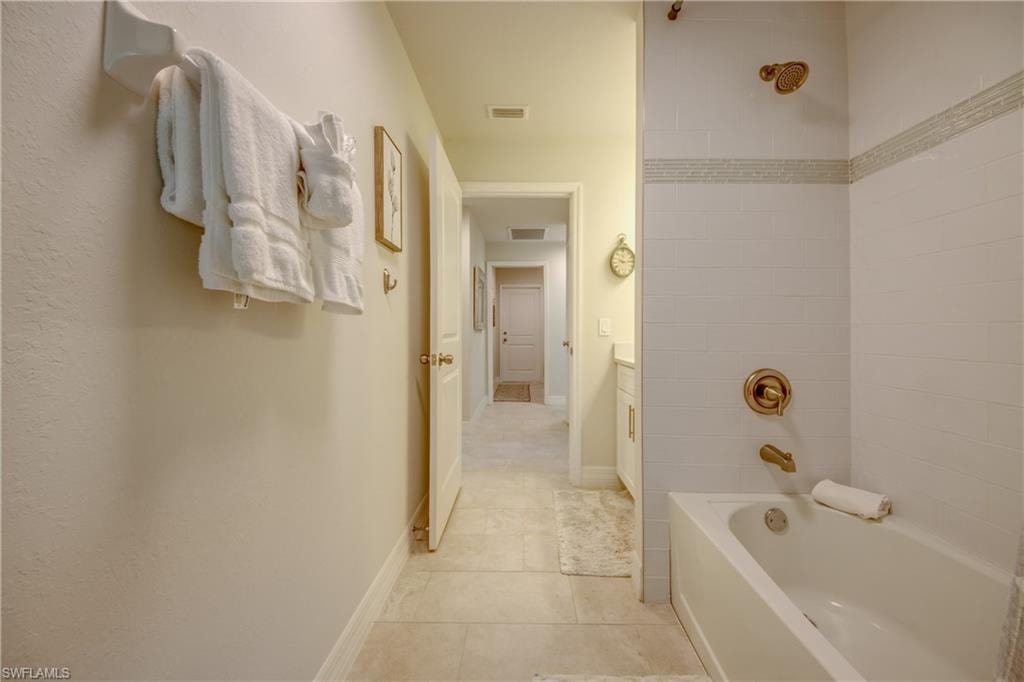 2104 SW 28th LN photo 28