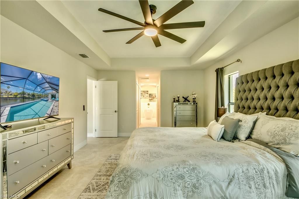 2104 SW 28th LN photo 19