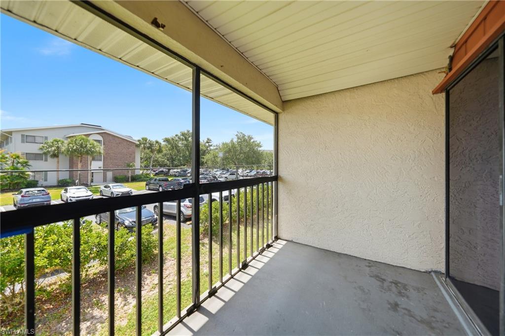 22523 Westchester BLVD 203E photo 36