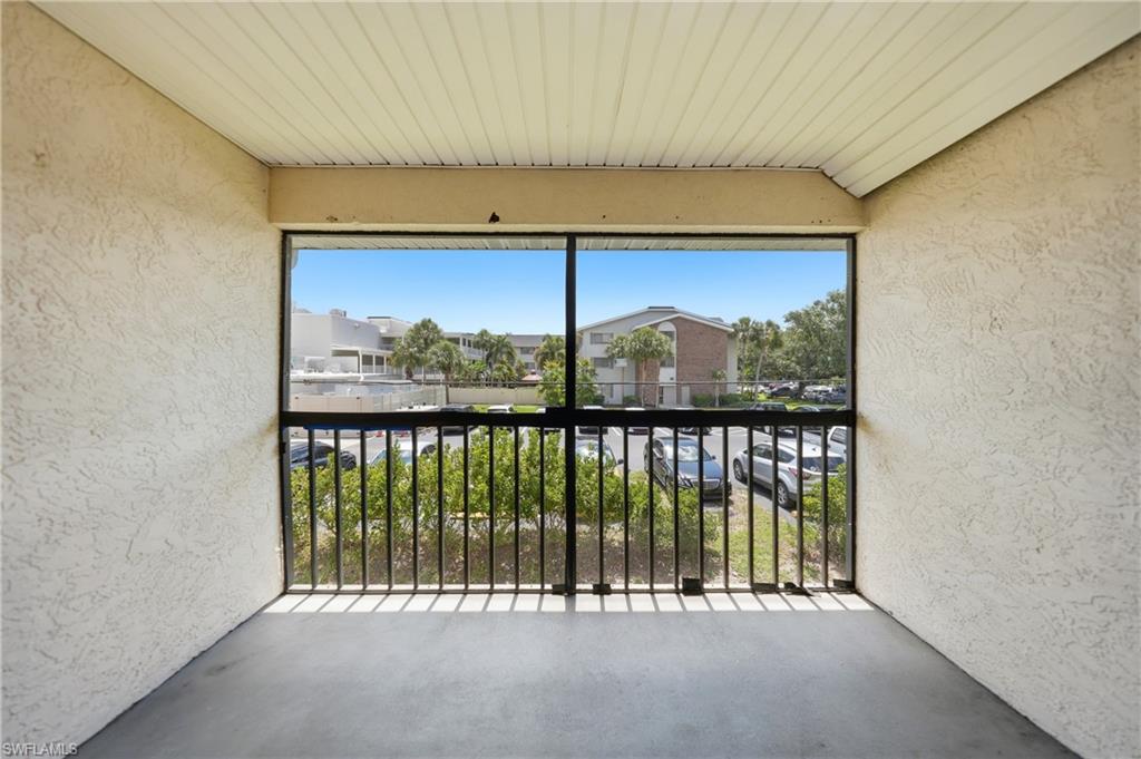 22523 Westchester BLVD 203E photo 37