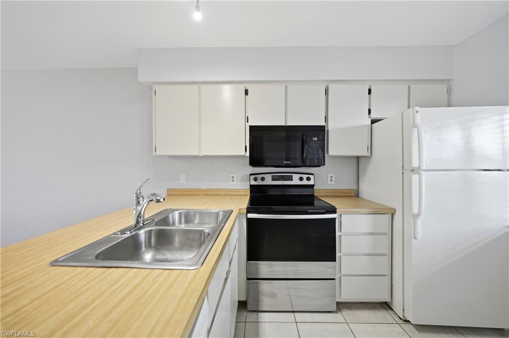 22523 Westchester BLVD 203E photo 11