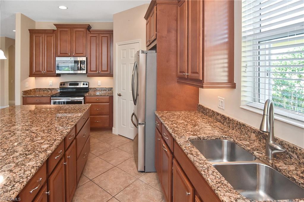 2669 Lambay CT photo 14