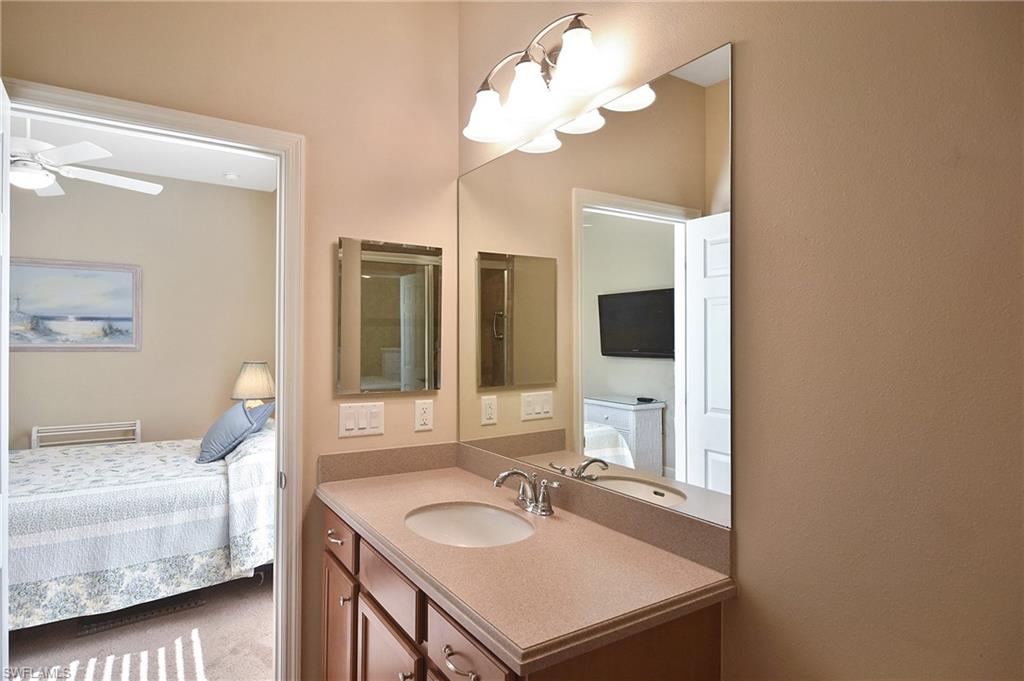 Ensuite bath